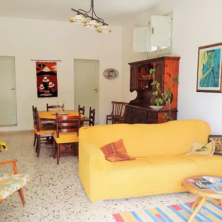 La Pinetina Apartment *